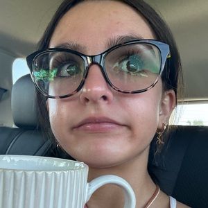 Meet your Posher, Kenley